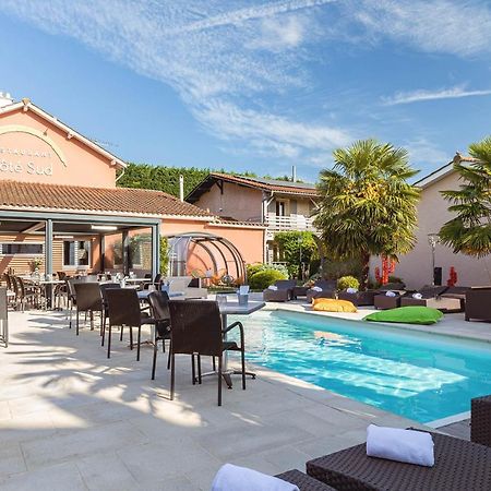 Contact Hotels Les Pierres Dorees Amberieux d'Azergues Bagian luar foto