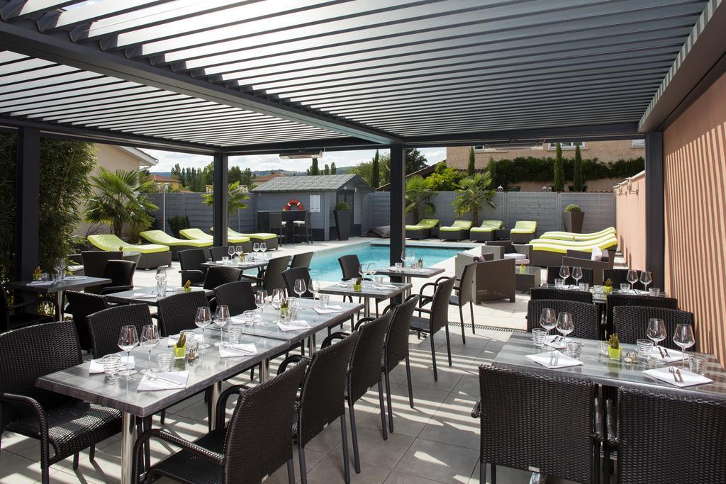 Contact Hotels Les Pierres Dorees Amberieux d'Azergues Bagian luar foto
