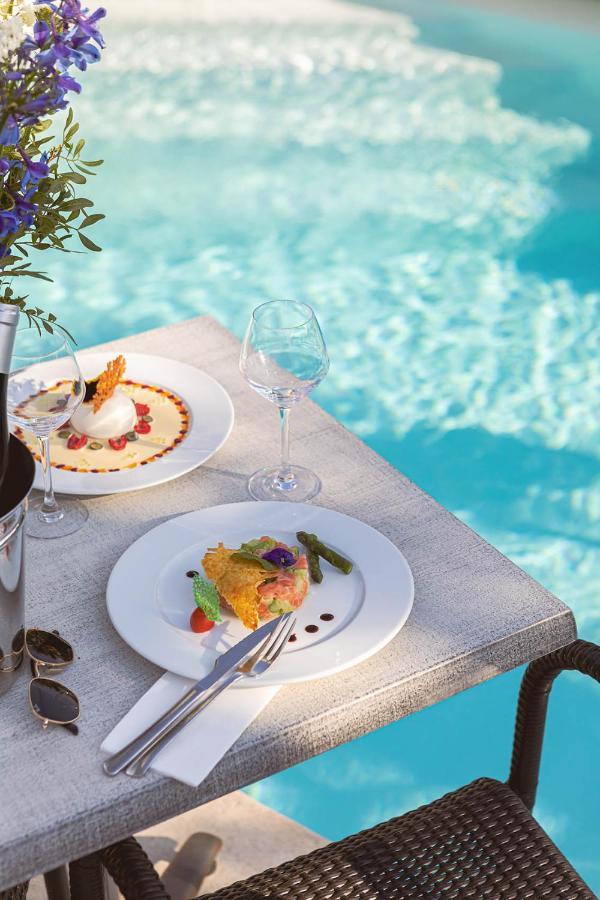 Contact Hotels Les Pierres Dorees Amberieux d'Azergues Bagian luar foto